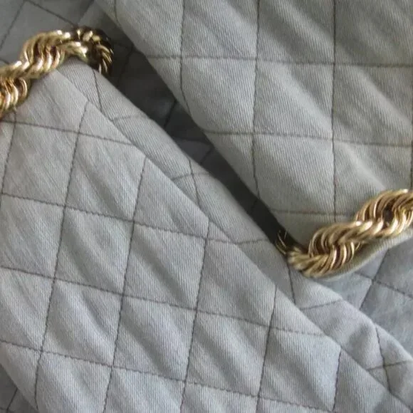 MOSCHINO COUTURE LIGHT WASH FADED DENIM QUILT GOLD CHAIN JACKET IT44 USA 10 - Picture 9 of 15